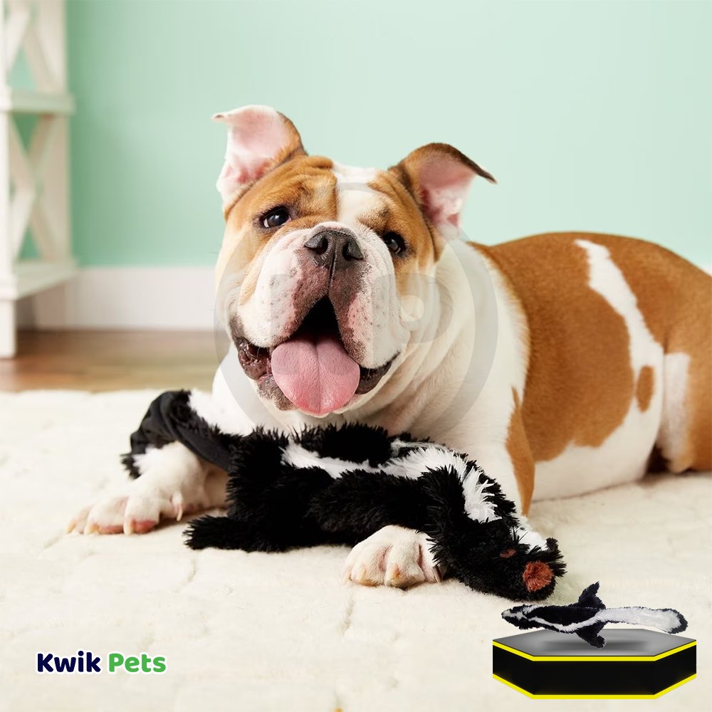 Skinneeez Forest Series Dog Toy Skunk Regular